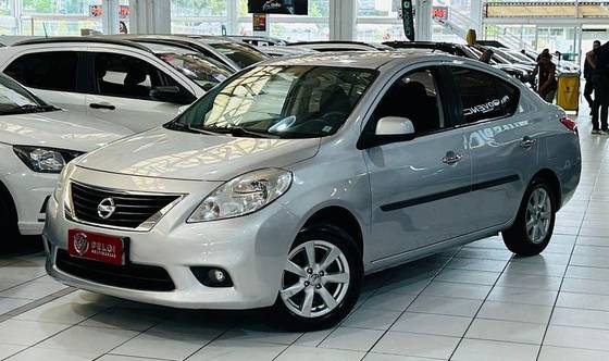 NISSAN VERSA 1.6 16V FLEX SL 4P MANUAL NISSAN VERSA 1.6 16V FLEX SL 4P MANUAL